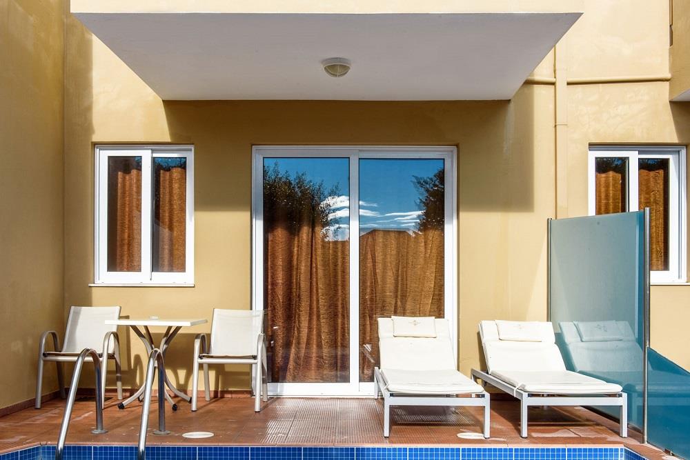 balcony - suite with private pool