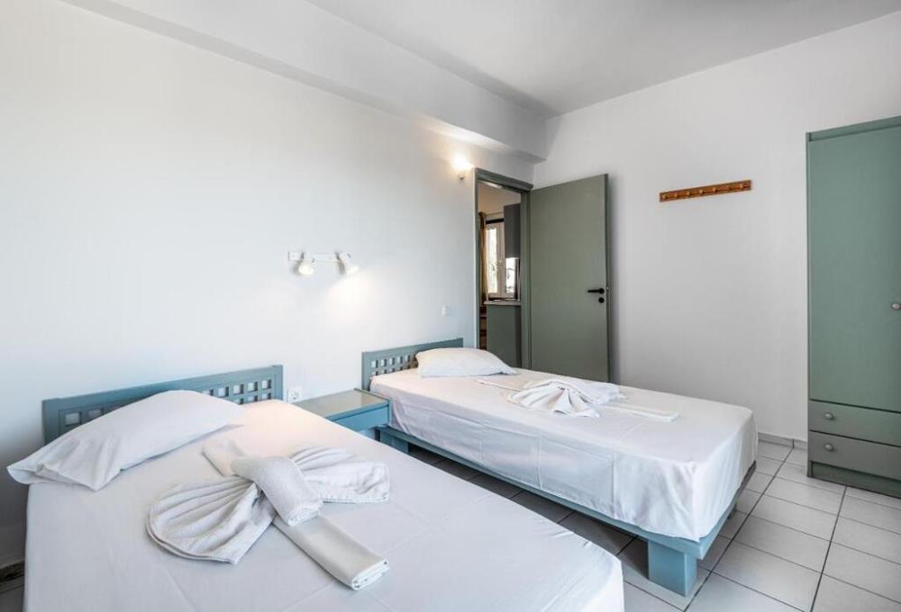 family room sea view