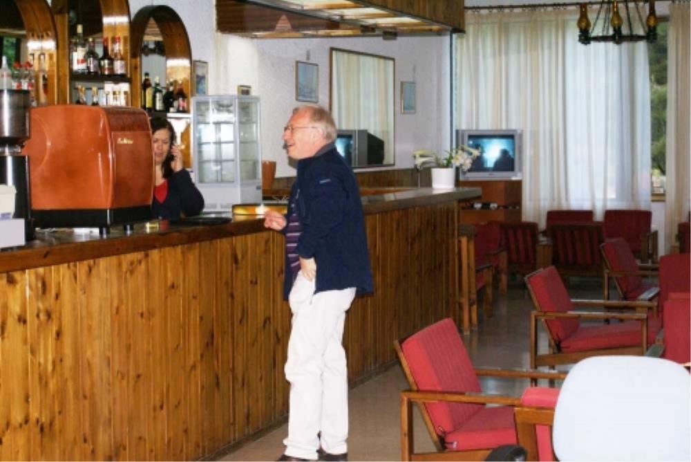 cafeteria_20130308_1200251005