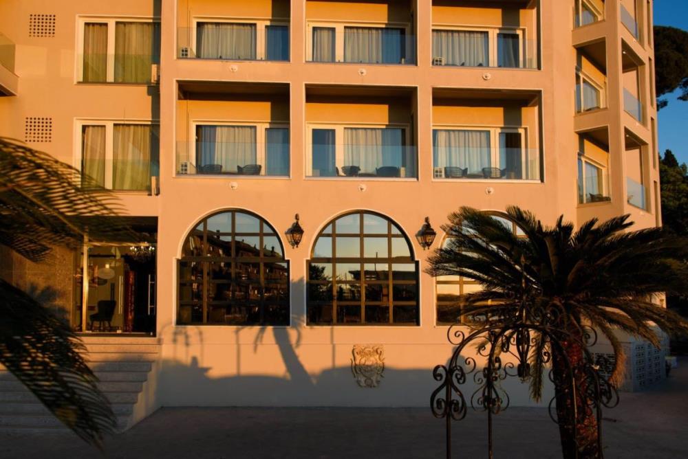 The-Royal-Grand-Hotel-Kanoni-29