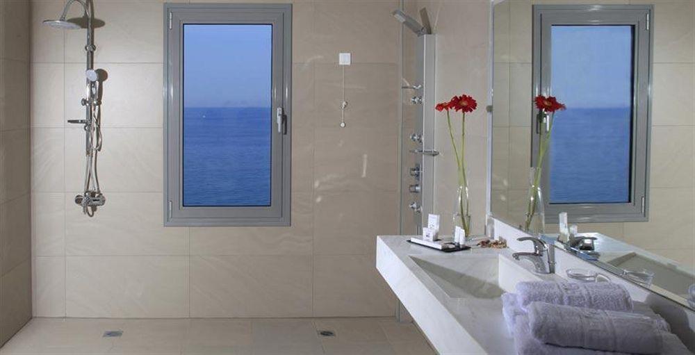 Junior Suite, Sea View (Panoramic)