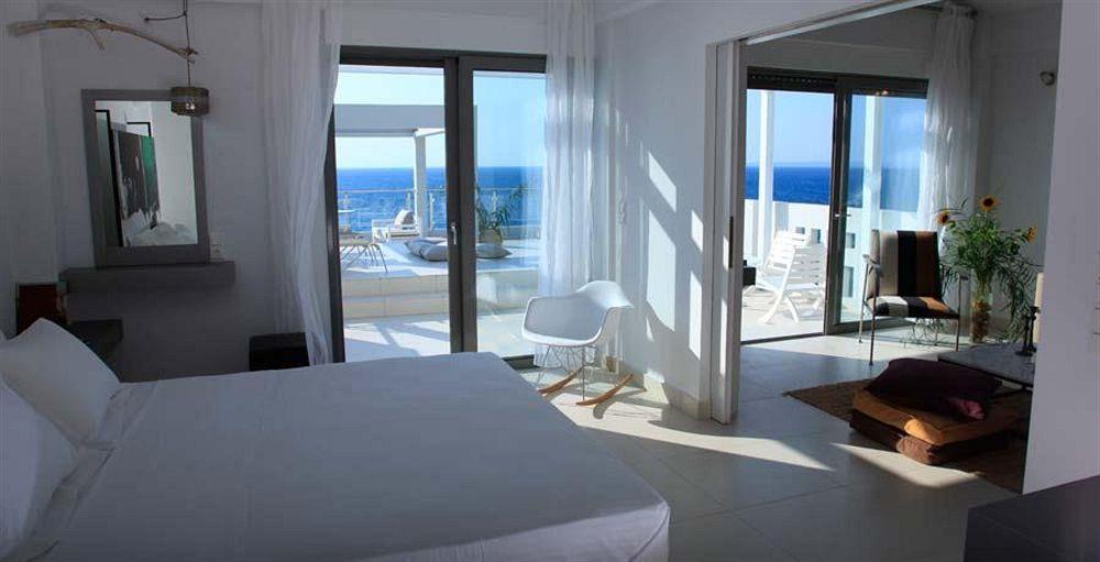 Executive Suite, Sea View