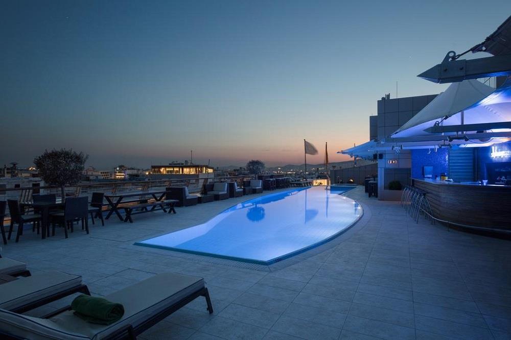 pool
