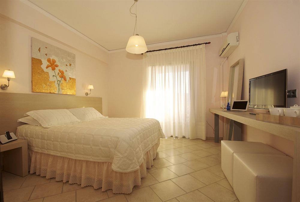 Superior Double or Twin Room, Sea View