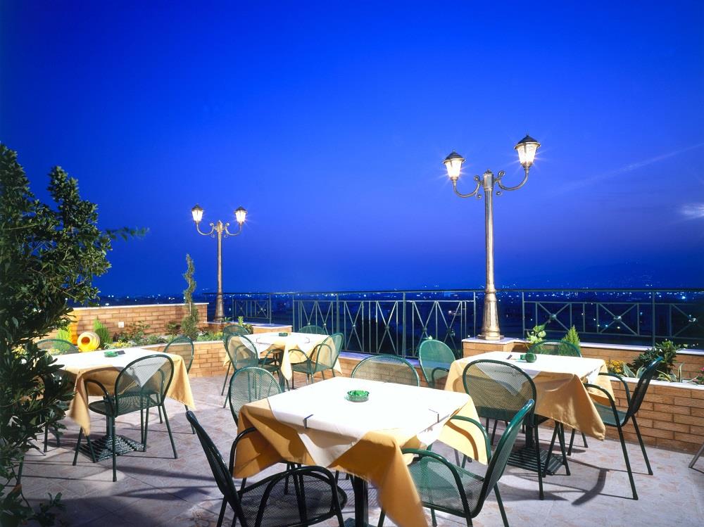 roof terrace restaurant