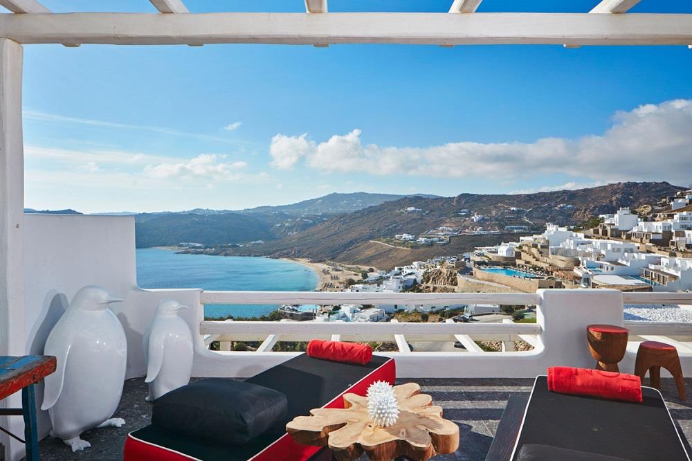 balcony