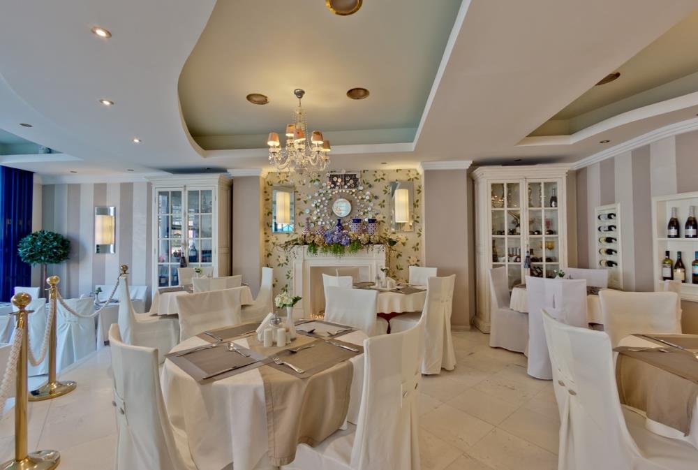 secret_paradise_dining_4