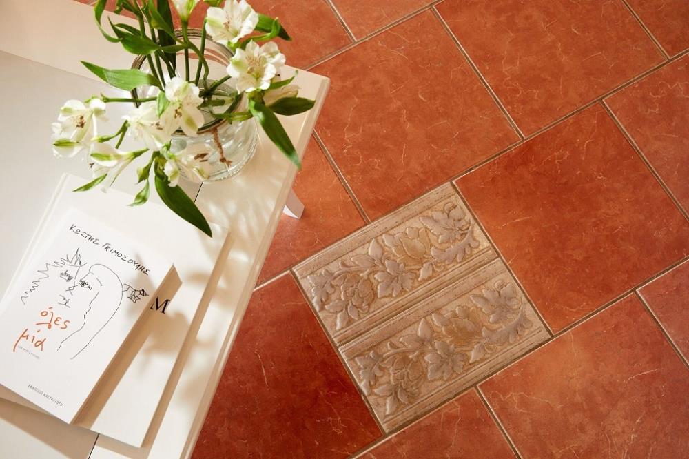 DELUXE PURE WHITE JUNIOR SUITE (3)