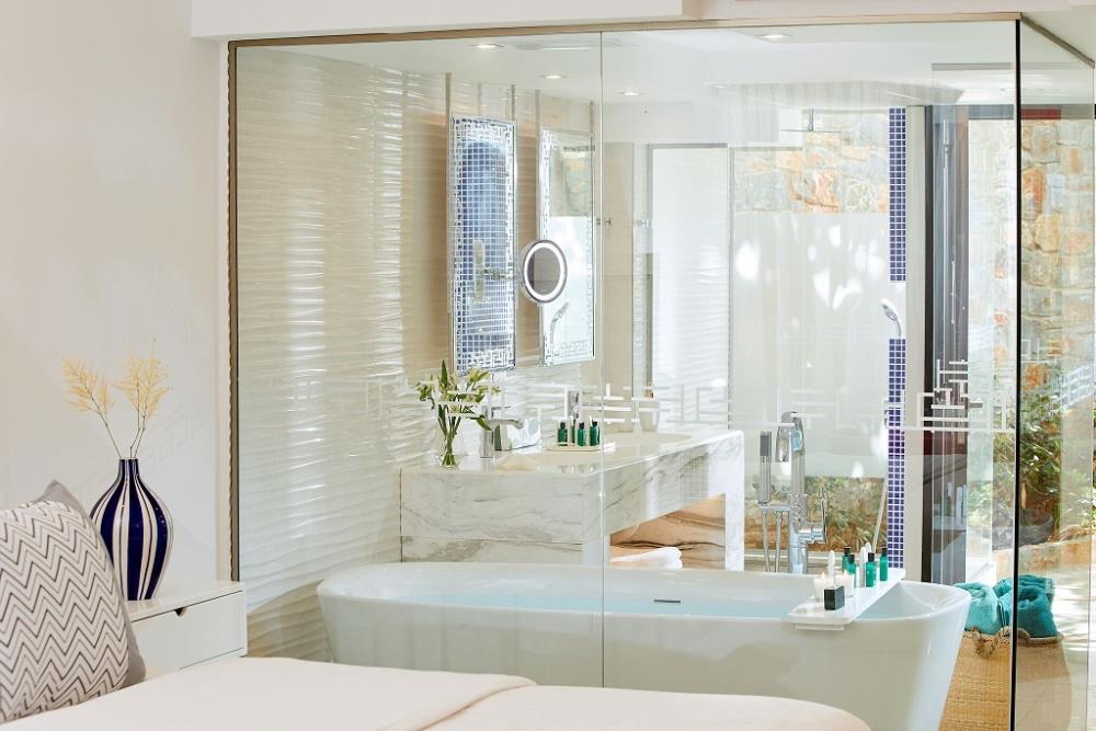 SIGNATURE ISLAND SUITE (3)