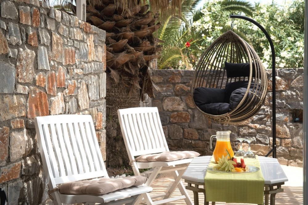 DELUXE FAMILY SUITE (2)