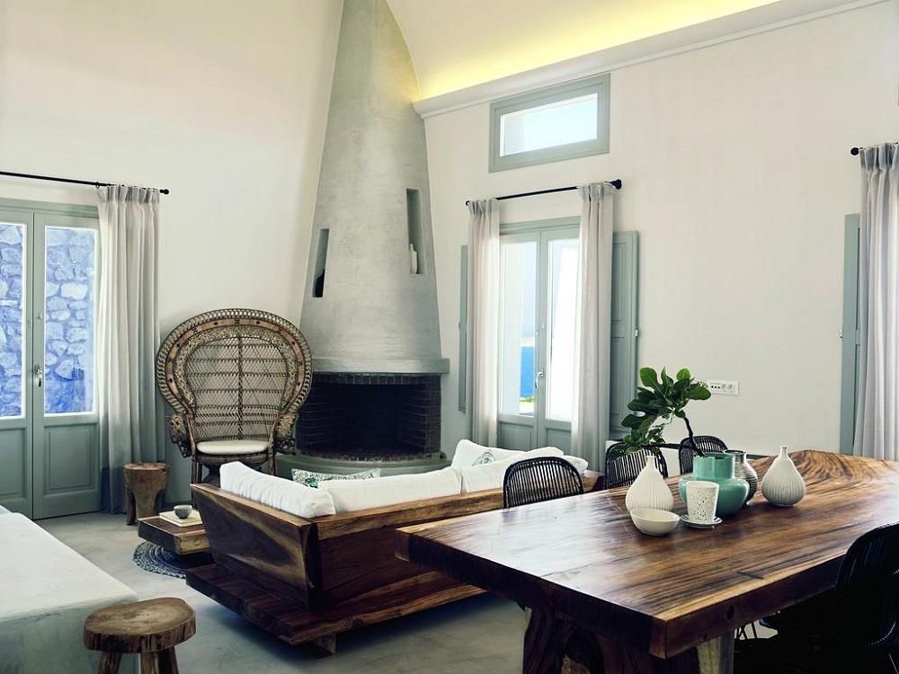 Selini Luxury Sunset Pool Villa