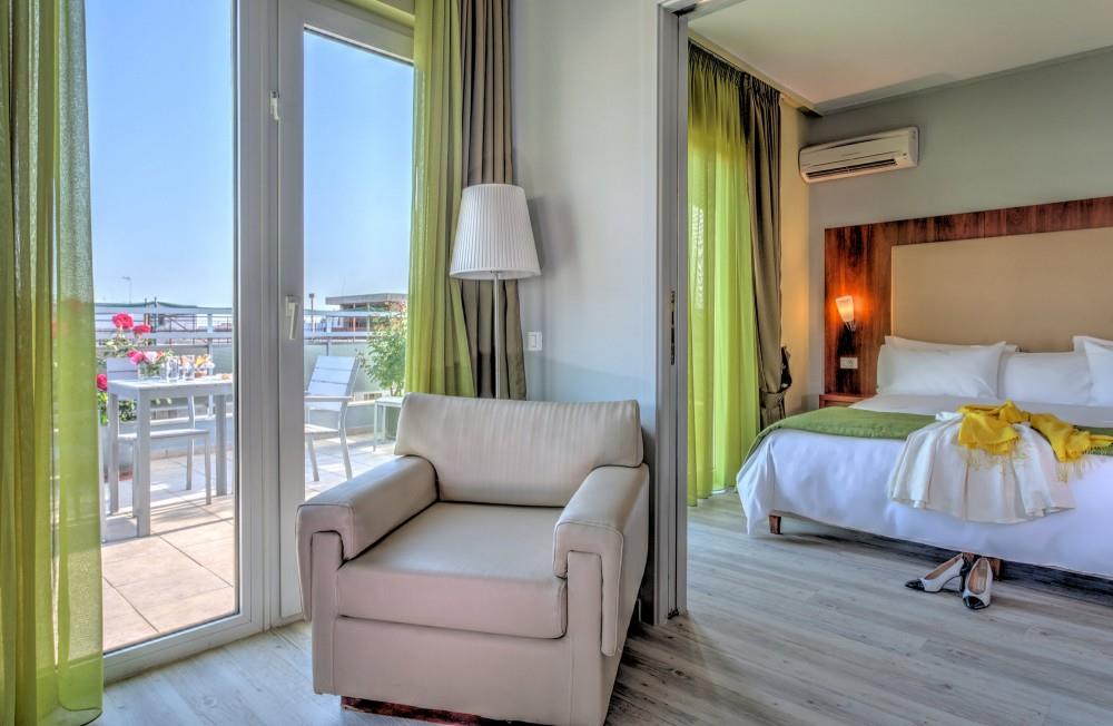 Acropolis_View_Junior_Suite_3190