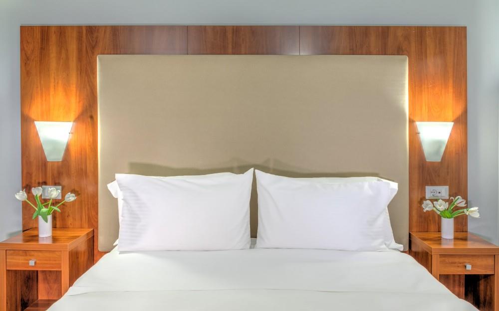 Superior_Double_Or_Twin_Room_2193