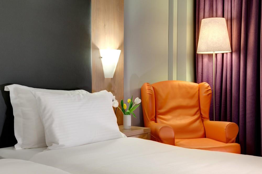 Superior_Double_Or_Twin_Room_2214