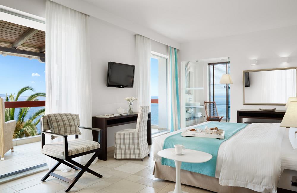 junior suite with jacuzzi