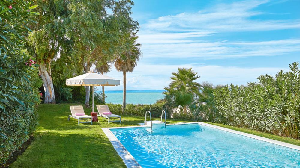 09-villa-delos-private-pool-luxury-hotel-kyllini-1