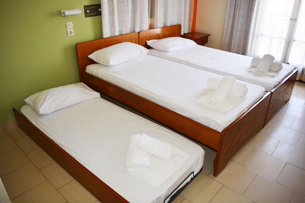 Studio (3 adults) with Sea view