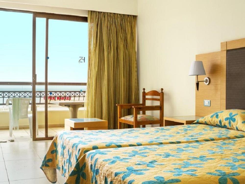 Double Standard Rooms sea view