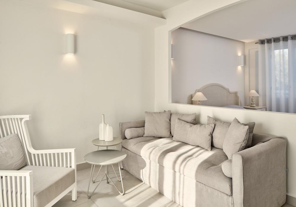 A-JUNIOR-SUITE-landscape