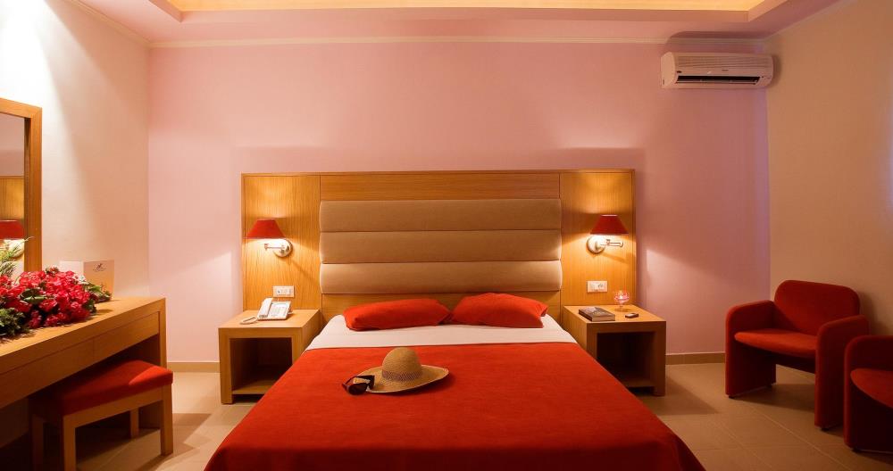 lydia-maris-rooms-01