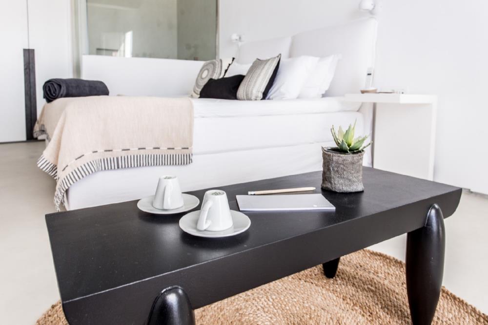 DELUXE SEA VIEW OUTDOOR JACUZZI ROOM 2