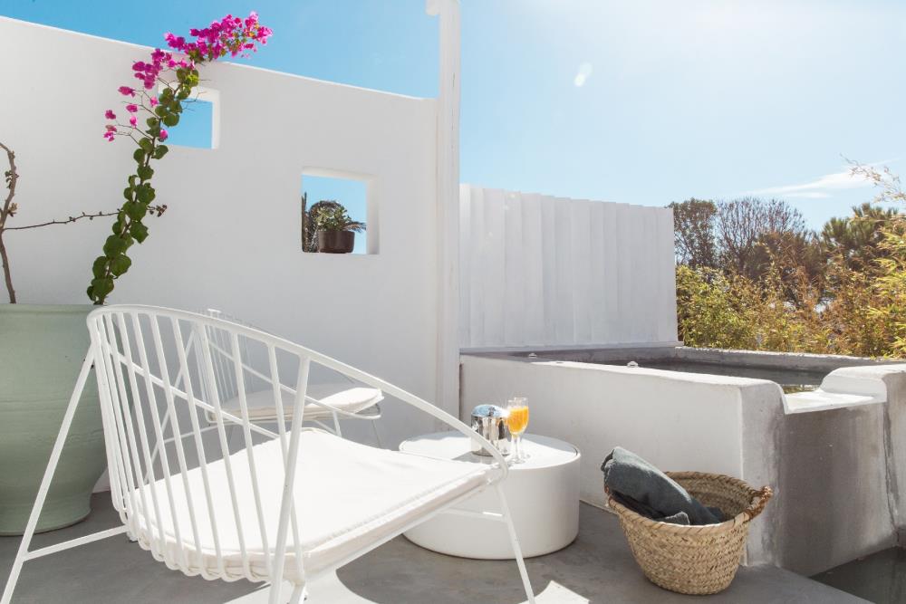 DELUXE SEA VIEW OUTDOOR JACUZZI ROOM 8