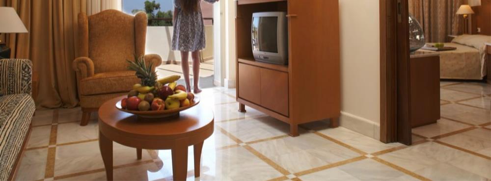 Deluxe Panorama Suite