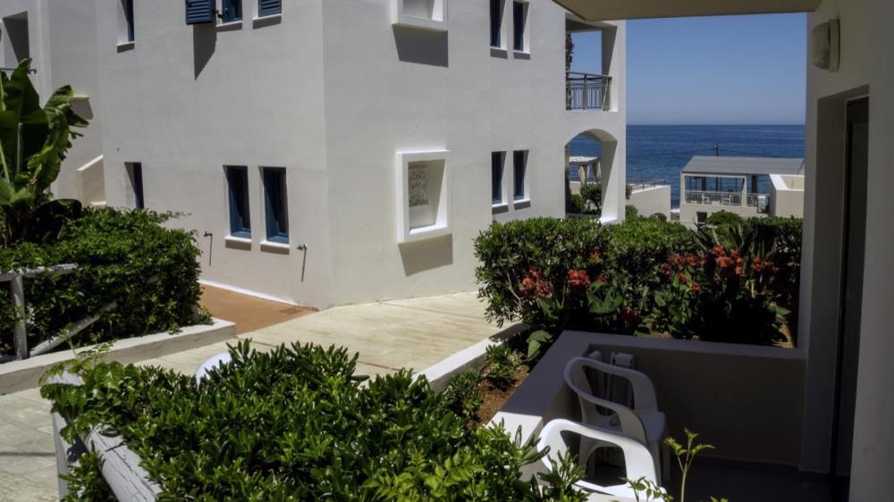 cvill-exteriors-09-lg