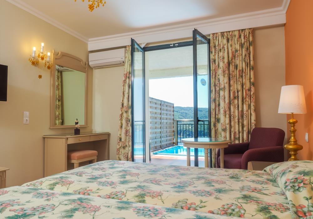 superior-bungalow-with-private-pool_4