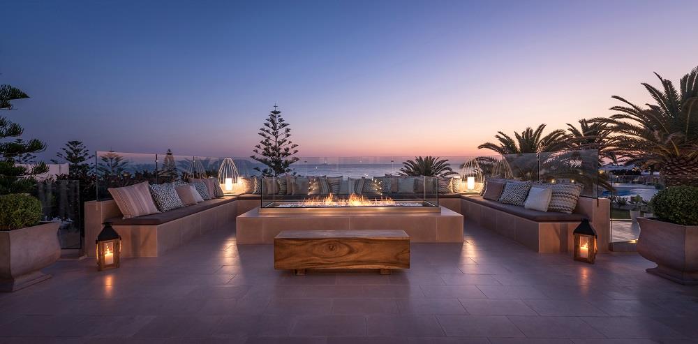 exterior sitting area