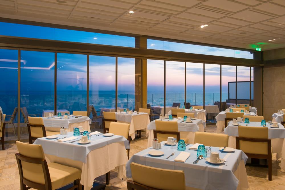 Main Restaurant Sitting Area