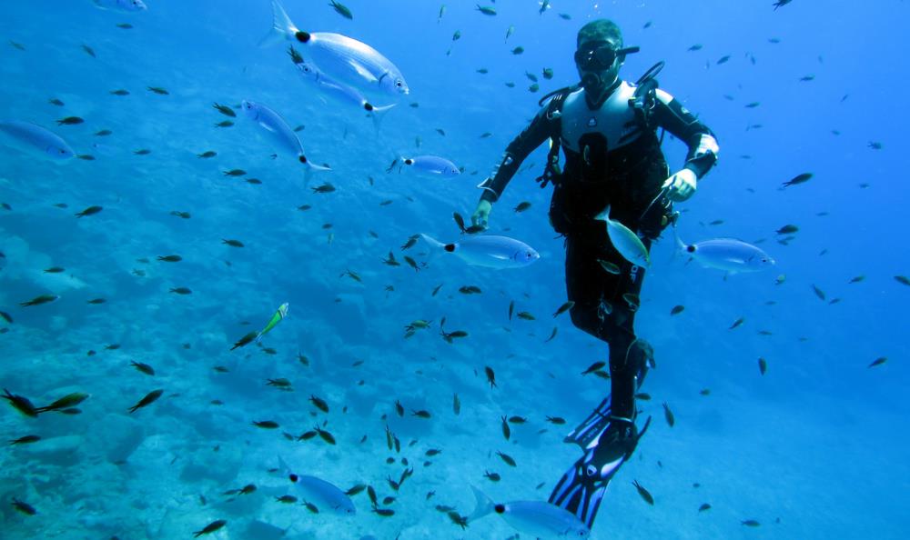 water-sports-scuba-diving-crete-candia