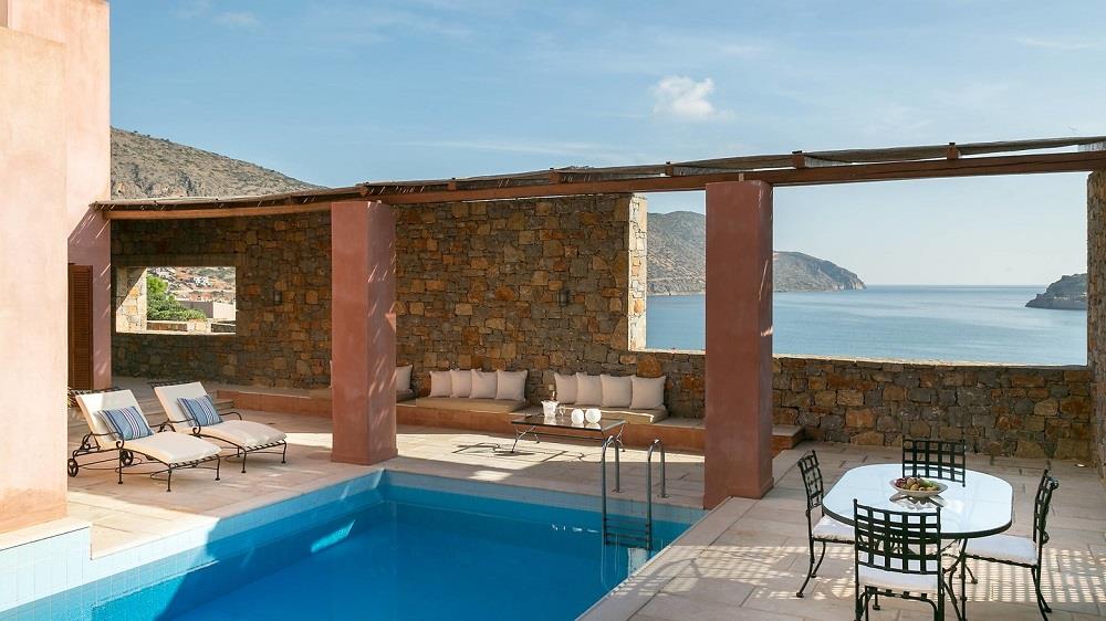 room - terrace - private pool