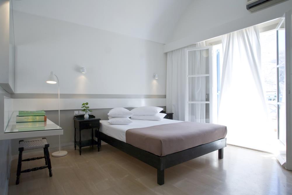 camari_beach_044 (1)