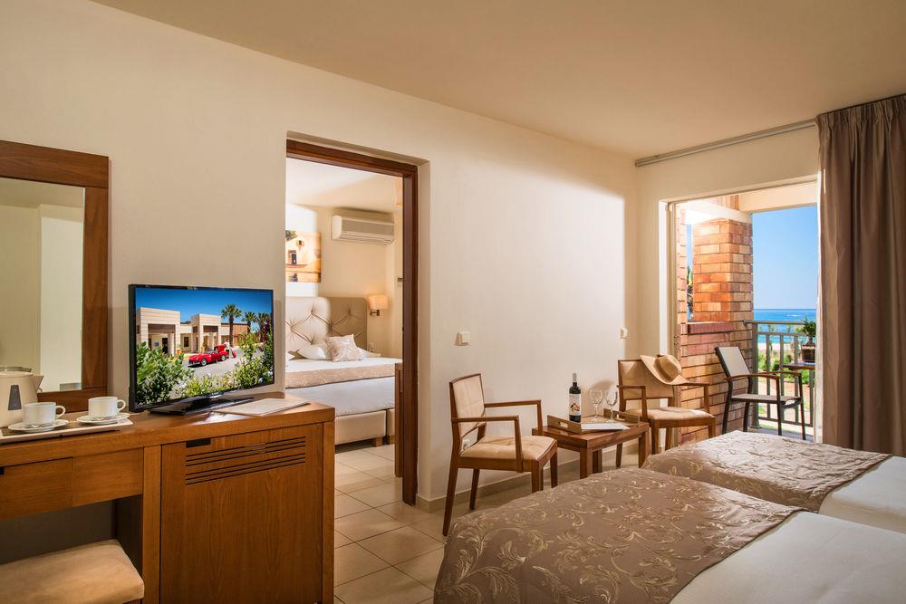 Family Room, 2 Bedrooms, Sea View