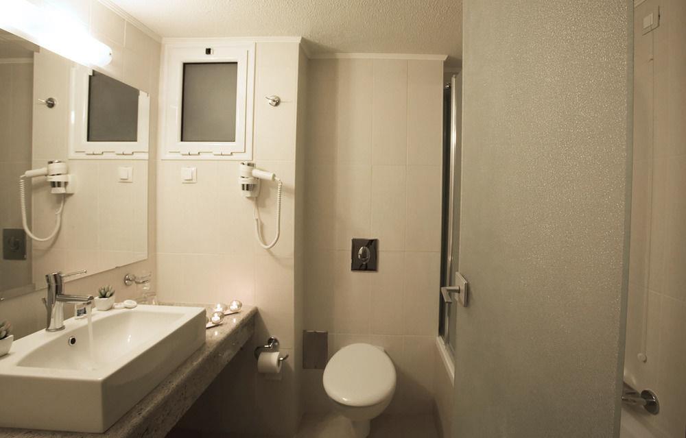 Standard Double or Twin Room, Sea View