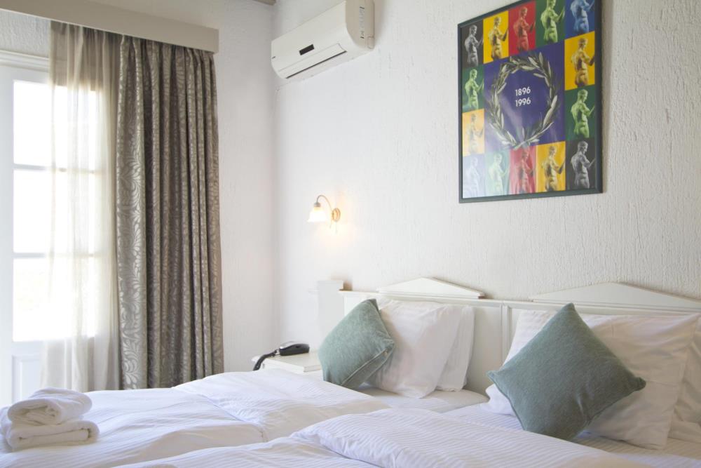 Standard Rooms, Mykonos Palace 5