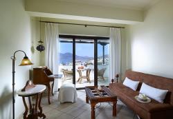 pearl suite sea view2