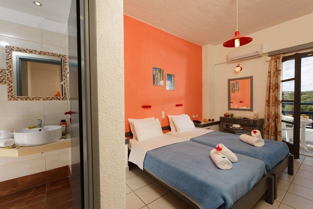 Economy room updated bath