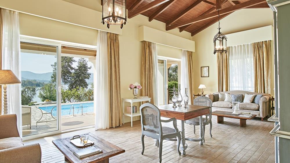 Luxury villas in corfu Eva luxury resort r