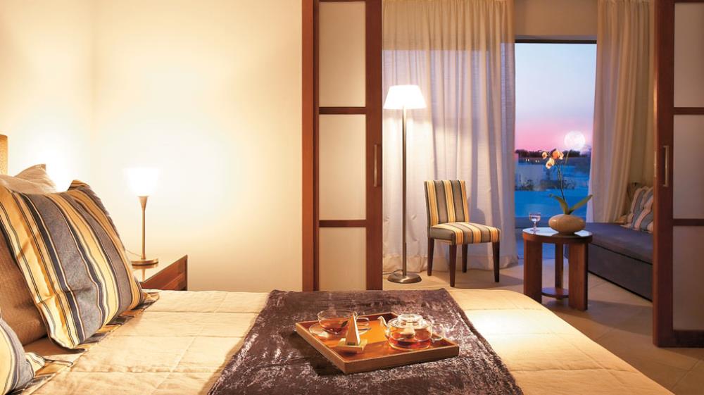 Superior Family Guestroom bn