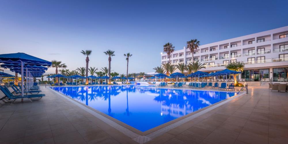 Mitsis_Faliraki_Beach_Hotel_&_Spa_4