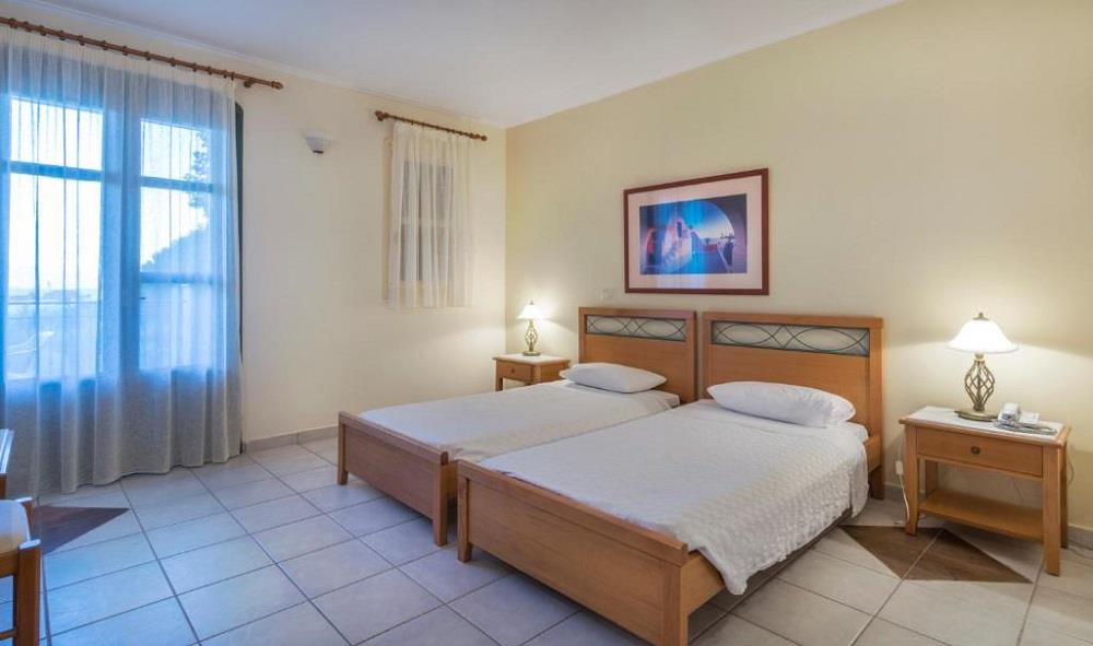 One-Bedroom Apartment with Garden View