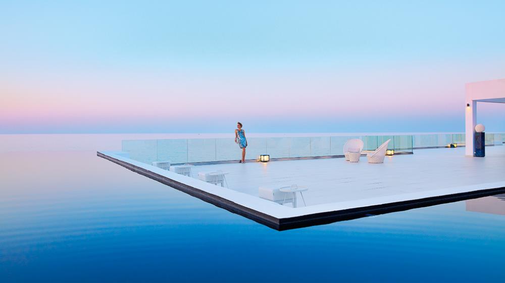 03-luxury-boutique-resort-in-crete-white-palace-70