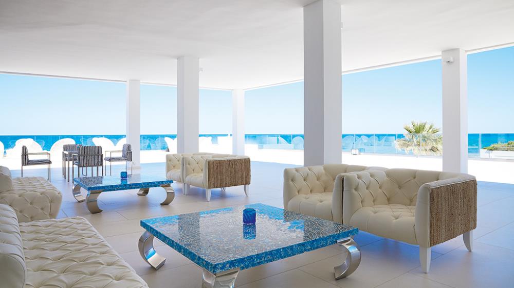 06-sunset-lounge-bar-in-white-palace-boutique-reso