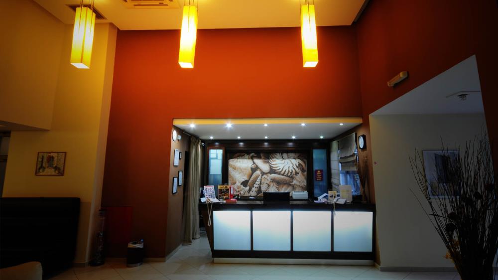 4fad0ad845561_triton-2