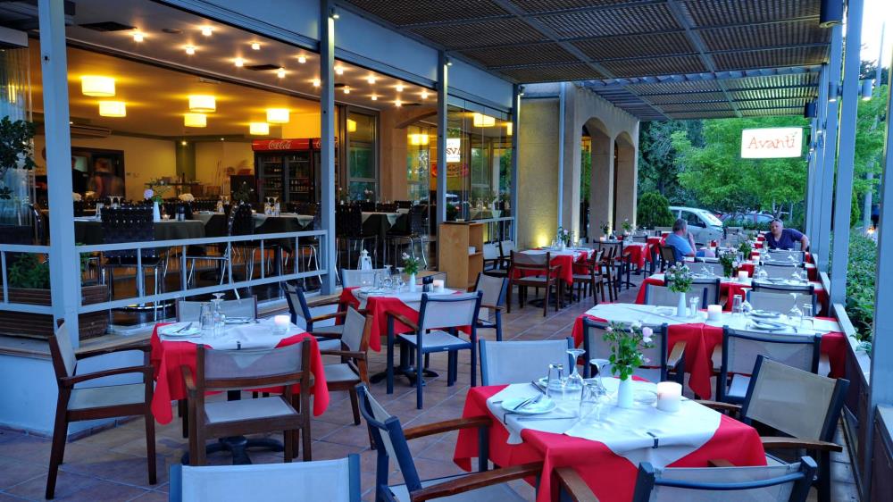 4fad083a2d692_avanti-1