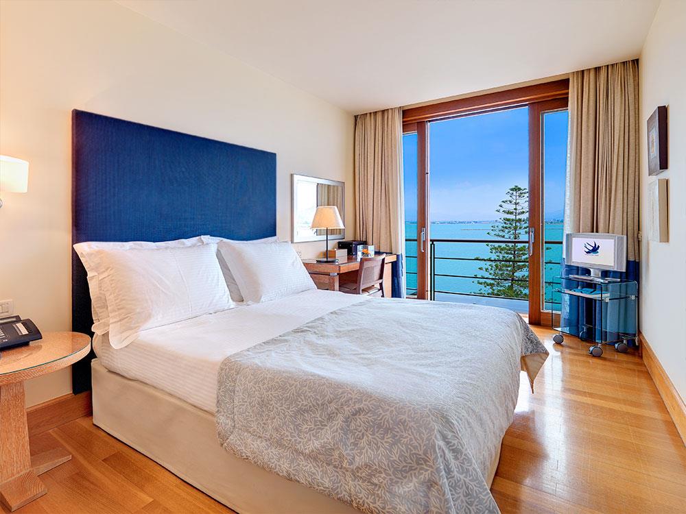 deluxe room sea view