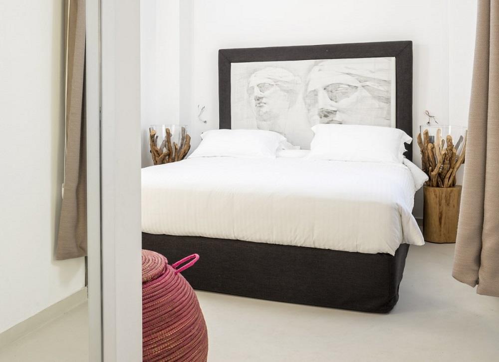 maisonette with sharing pool seaview