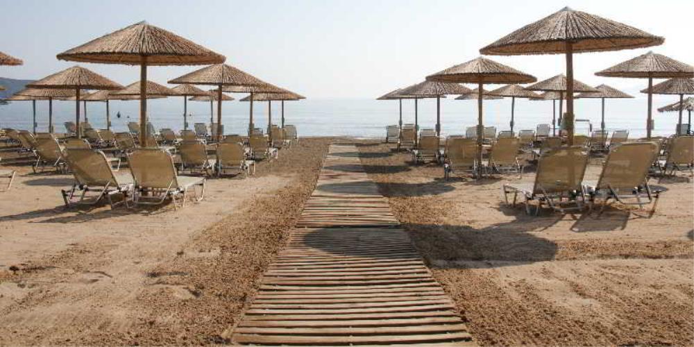 Amalthia Beach Resort 